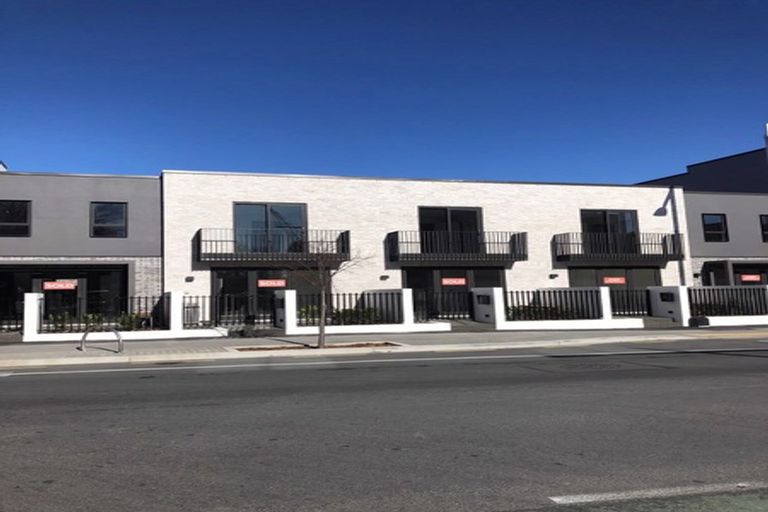 Photo of property in 6/214 Hereford Street, Christchurch Central, Christchurch, 8011