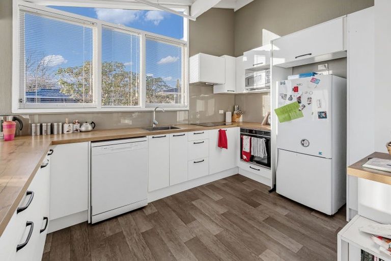 Photo of property in 9 Wychwood Crescent, Springfield, Rotorua, 3015