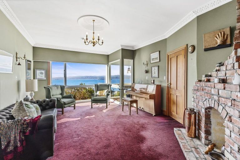 Photo of property in 19 Grosvenor Terrace, Wadestown, Wellington, 6012