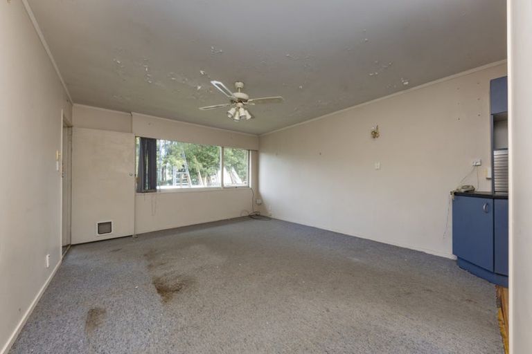 Photo of property in 39b/6 Harrington Road, Henderson, Auckland, 0610