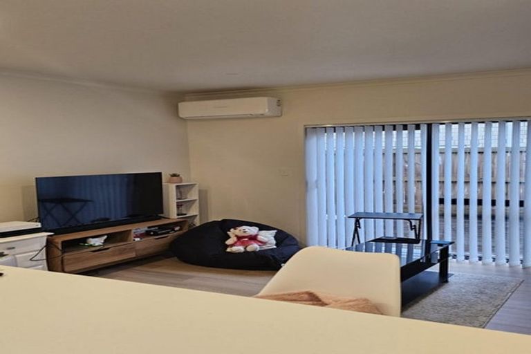 Photo of property in 33u2 May Street, Hamilton East, Hamilton, 3216