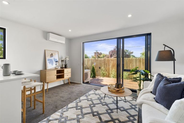 Photo of property in 86a Olliviers Road, Phillipstown, Christchurch, 8011
