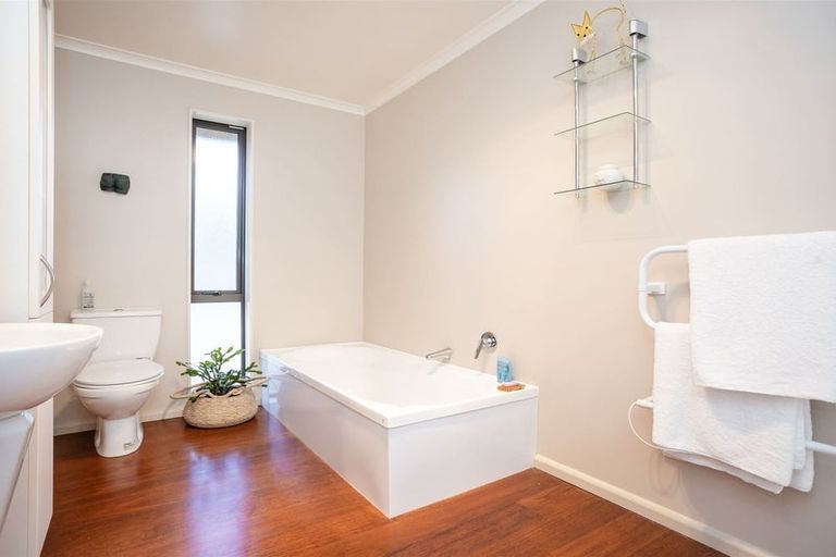 Photo of property in 121 Tyne Street, Mosgiel, 9024