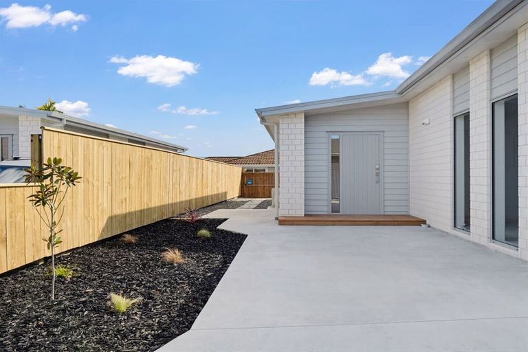 Photo of property in 2/11 Landing Road, Whakatane, 3120