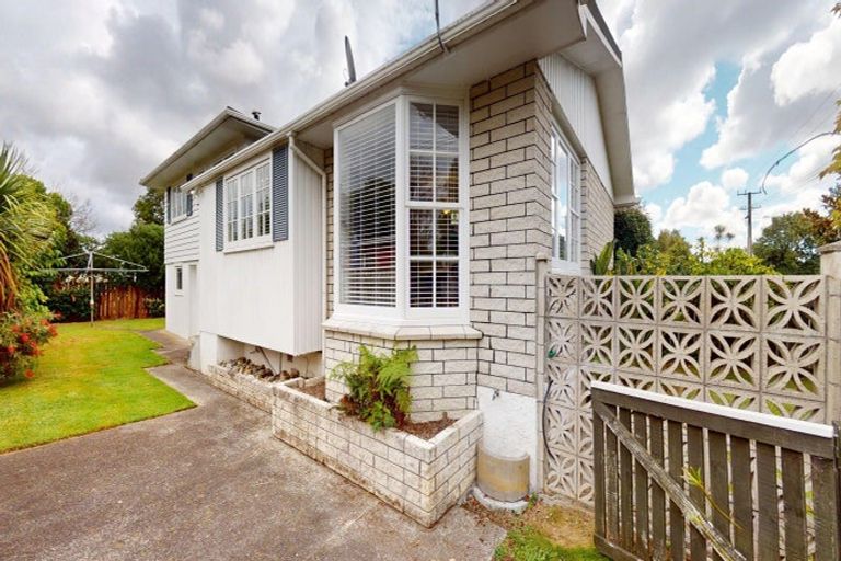 Photo of property in 1 Byrd Street, Levin, 5510