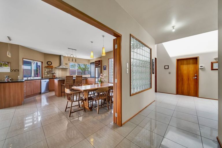 Photo of property in 19 Mccarthy Street, Hawera, 4610