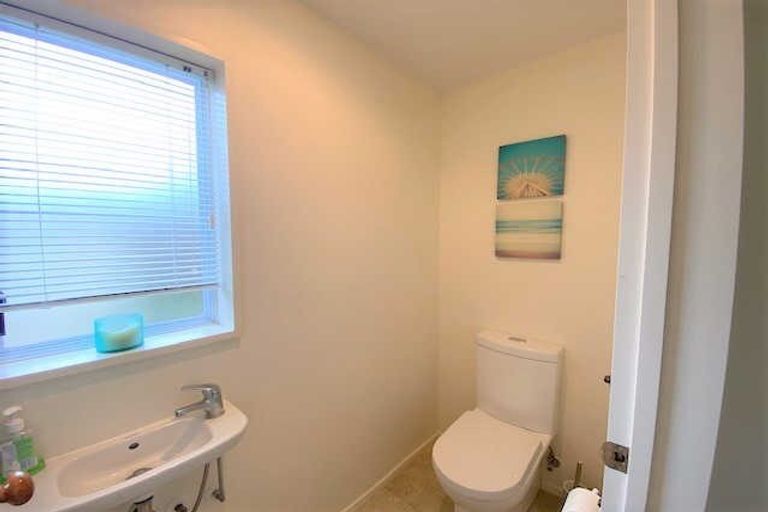 Photo of property in 1/84 Bowenvale Avenue, Cashmere, Christchurch, 8022