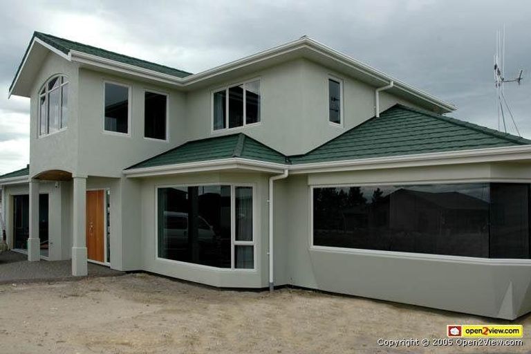 Photo of property in 9 San Clemento Way, Rototuna, Hamilton, 3210