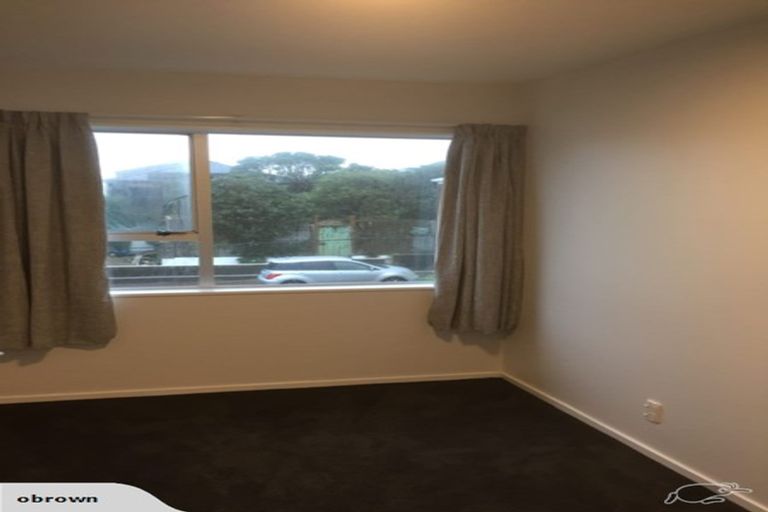 Photo of property in 218u2 Onepu Road, Lyall Bay, Wellington, 6022