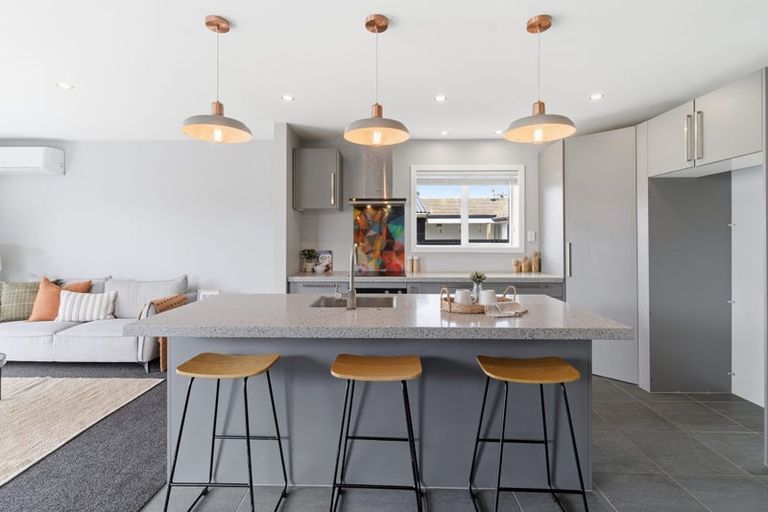 Photo of property in 77 Neill Street, Hornby, Christchurch, 8042
