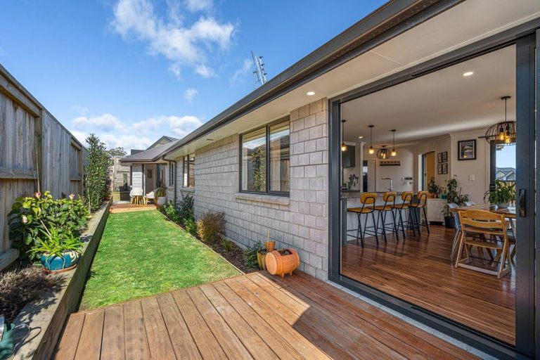 Photo of property in 15 Hass Drive, Ohauiti, Tauranga, 3112