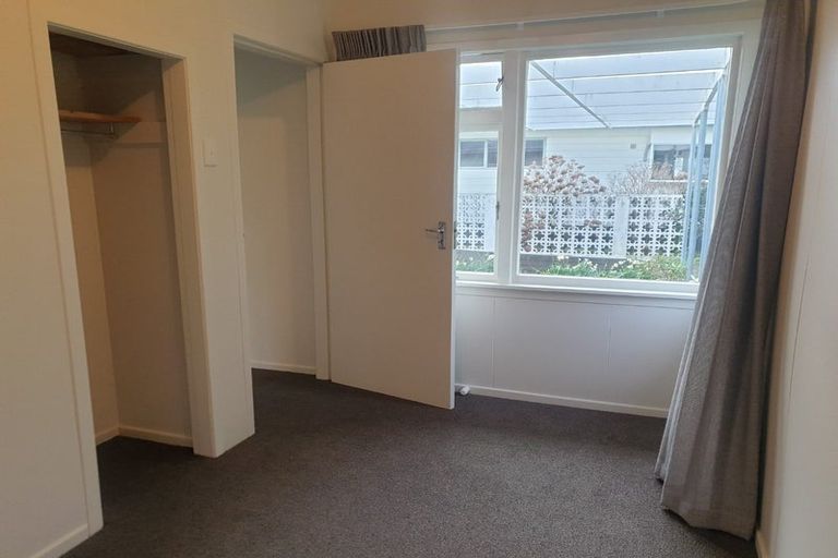 Photo of property in 22a Baring Terrace, Strandon, New Plymouth, 4312