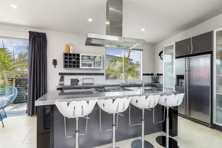 Photo of property in 10 Patiki Place, Omaha, Warkworth, 0986