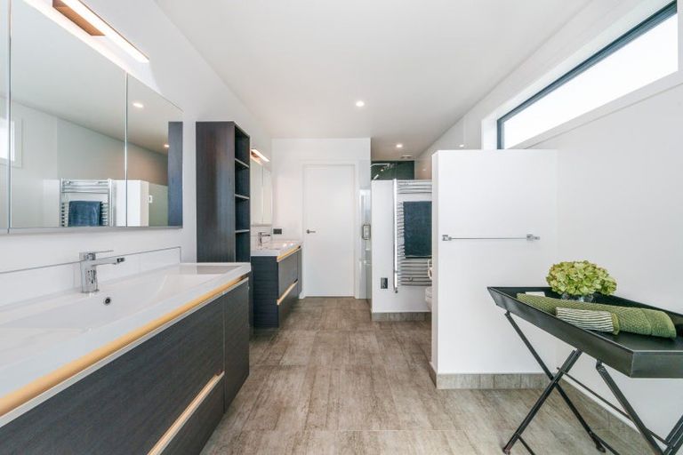 Photo of property in 14 Primary Lane, Wanaka, 9305