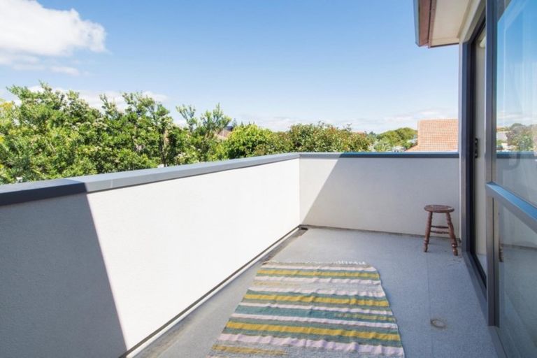 Photo of property in 65a Campbell Road, Mount Maunganui, 3116