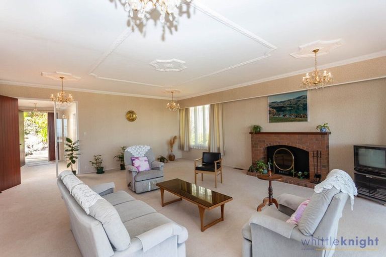 Photo of property in 185 Hackthorne Road, Cashmere, Christchurch, 8022