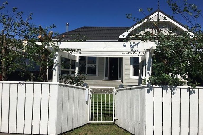 Photo of property in 702 Avenue Road West, Saint Leonards, Hastings, 4120