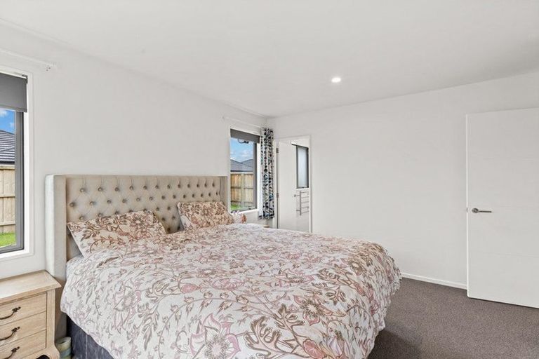 Photo of property in 175 Faringdon Boulevard, Rolleston, 7615