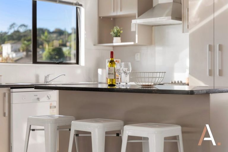 Photo of property in 12b Mataura Place, Clover Park, Auckland, 2019