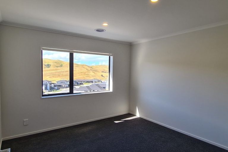 Photo of property in 61 Atherton Terrace, Churton Park, Wellington, 6037