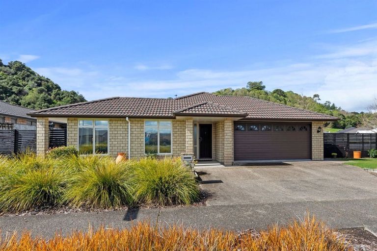 Photo of property in 91 Lakes Boulevard, Pyes Pa, Tauranga, 3112