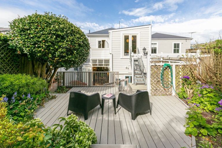 Photo of property in 7 Armour Avenue, Mount Victoria, Wellington, 6011