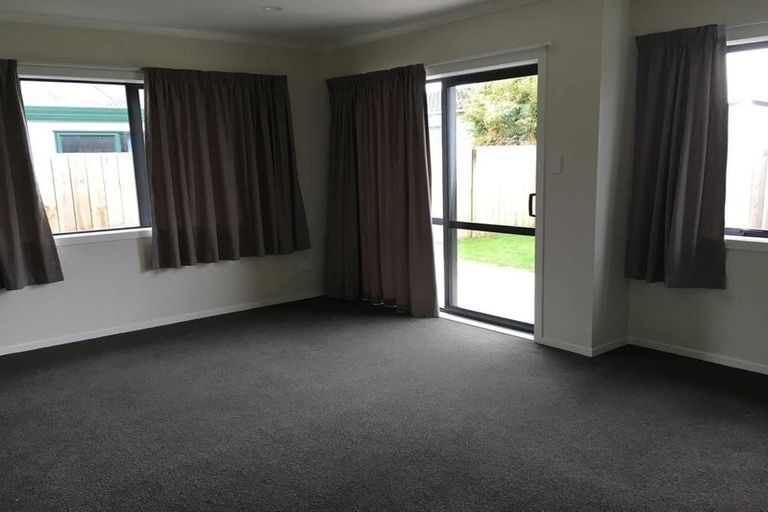 Photo of property in 338u2 Peachgrove Road, Fairfield, Hamilton, 3214