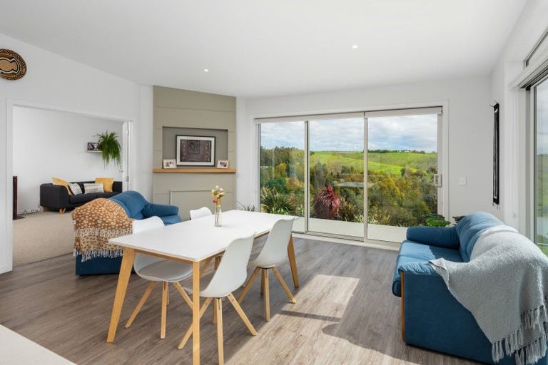 Photo of property in 9 Ridgetop Rise, Fairhall, Blenheim, 7272