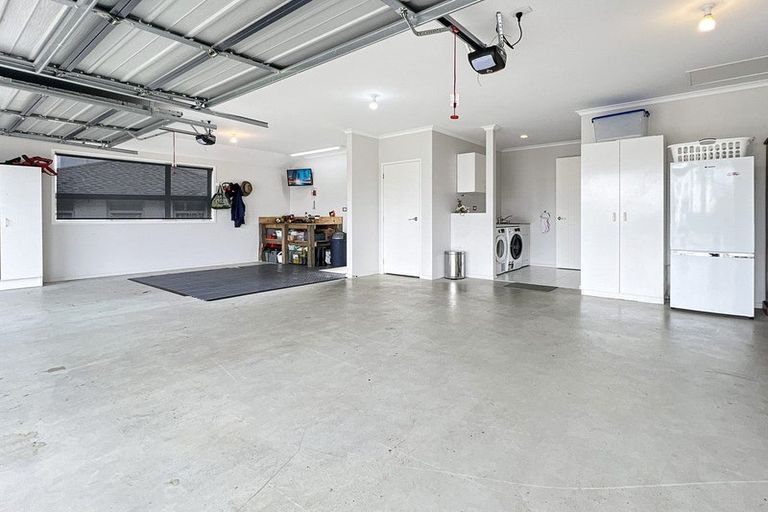 Photo of property in 65 Capriana Drive, Karaka, Papakura, 2113