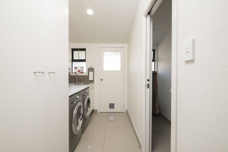 Photo of property in 4a Huia Street, Waikawa, Picton, 7220