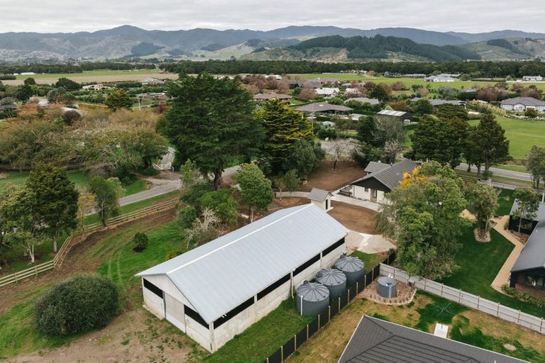 Photo of property in 3 Railway Terrace, Ohau, Levin, 5570