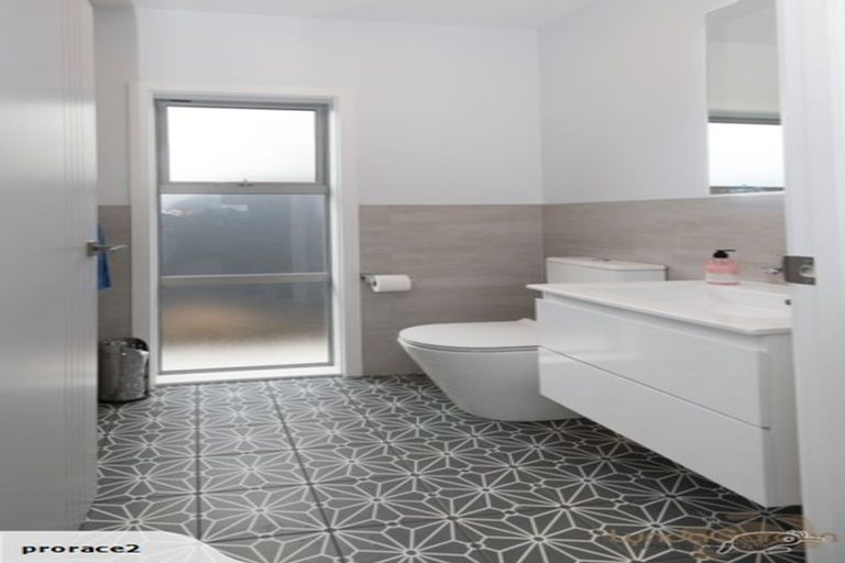 Photo of property in 73a Meeanee Road, Taradale, Napier, 4112