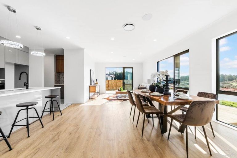 Photo of property in 32 Koromeke Street, Flat Bush, Auckland, 2019