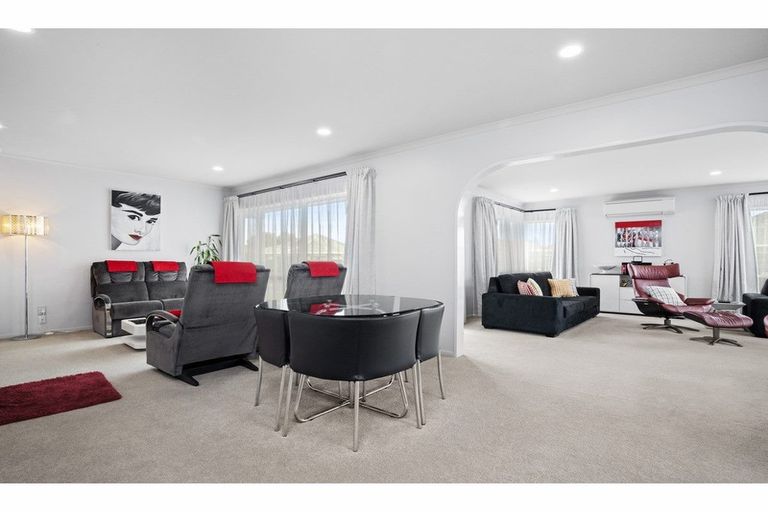 Photo of property in 3b Rossiter Avenue, Waiuku, 2123