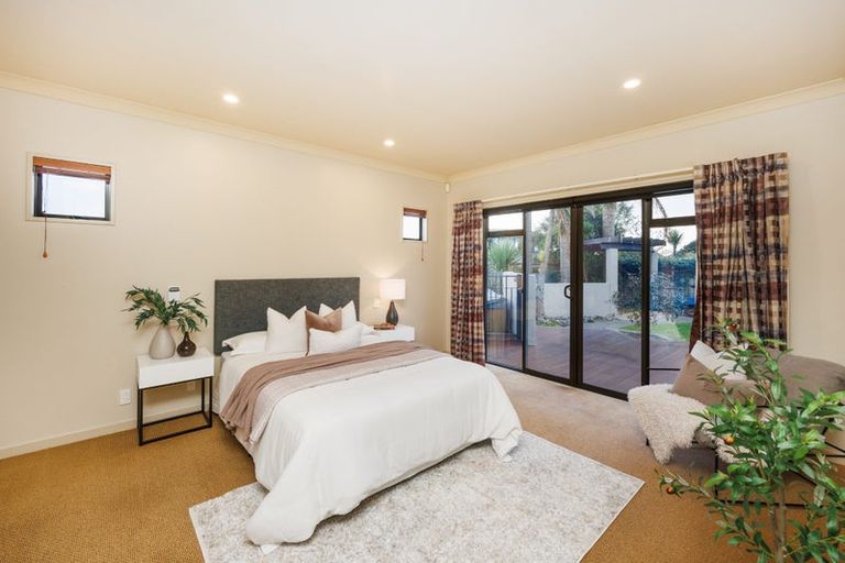 Photo of property in 37 Abby Road, Fitzherbert, Palmerston North, 4410
