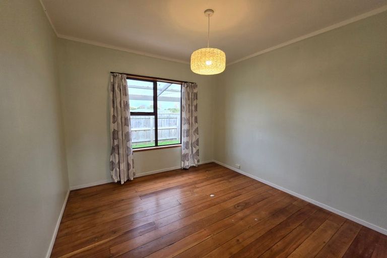 Photo of property in 12 Dal Din Drive, Otaki, 5512