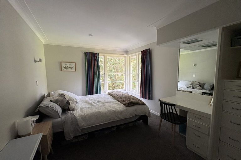 Photo of property in 62 Grande Vue Road, Hillpark, Auckland, 2102