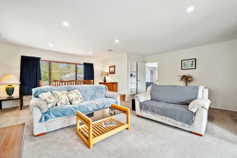 Photo of property in 7 Kathleen Place, Rainbow Point, Taupo, 3330