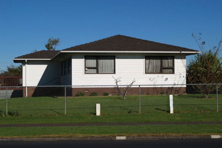 Photo of property in 246 Buckland Road, Mangere East, Auckland, 2024