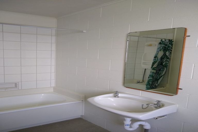 Photo of property in 1/14 Grey Street, Feilding, 4702