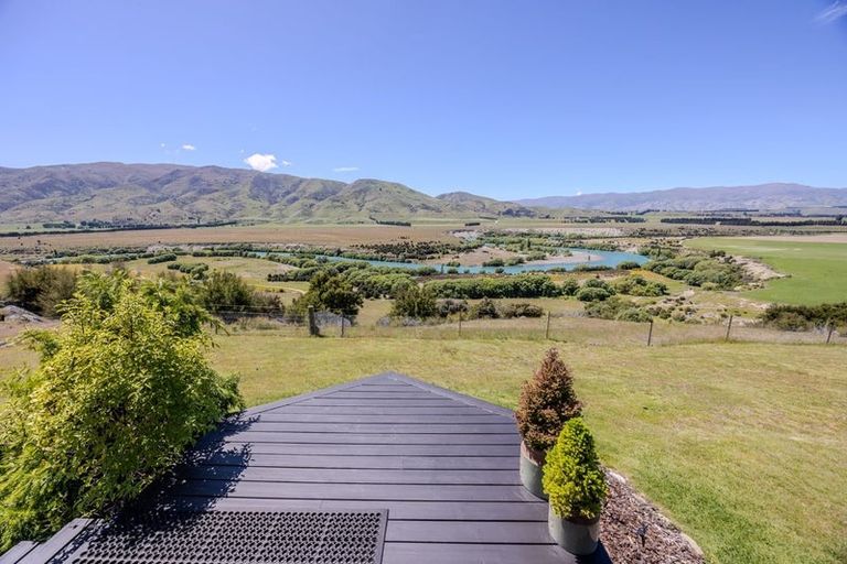 Photo of property in Luggate - Cromwell Road, Queensberry, Cromwell, 9383