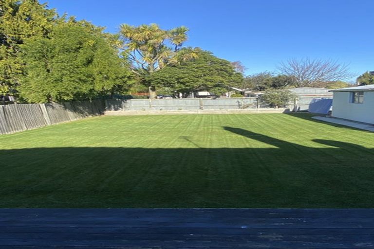 Photo of property in 80 Daniels Road, Redwood, Christchurch, 8051