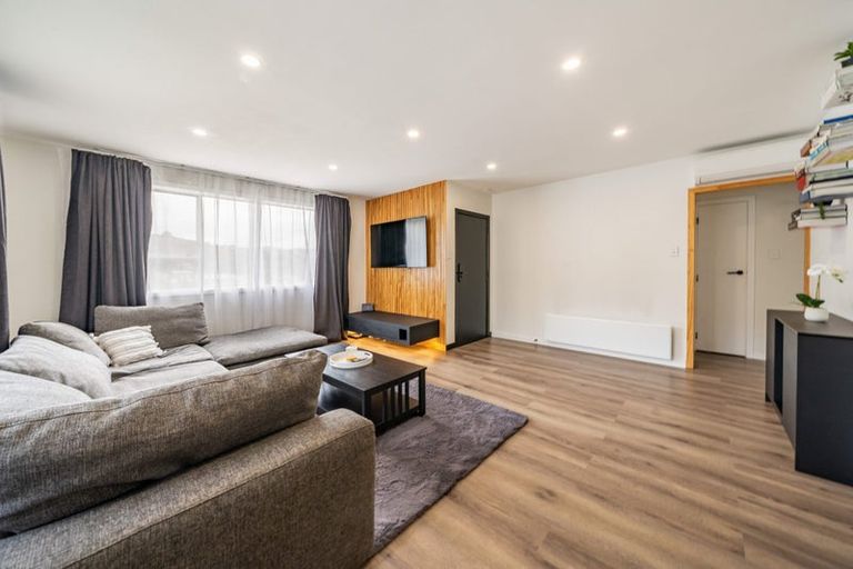 Photo of property in 69b Holland Street, Wainuiomata, Lower Hutt, 5014