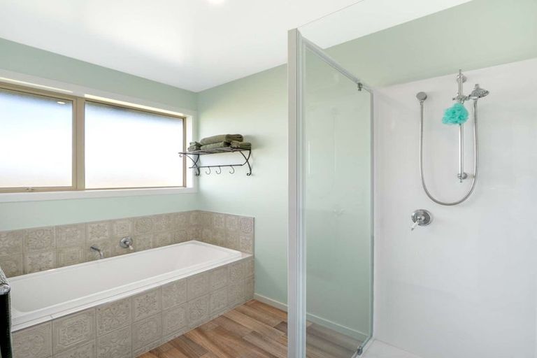 Photo of property in 4 Pukeko Way, Amberley, 7410