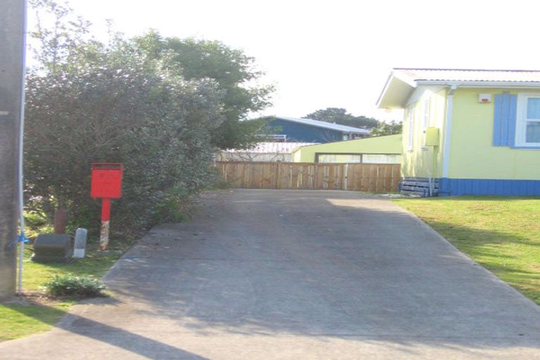 Photo of property in 211b Linton Crescent, Whangamata, 3620