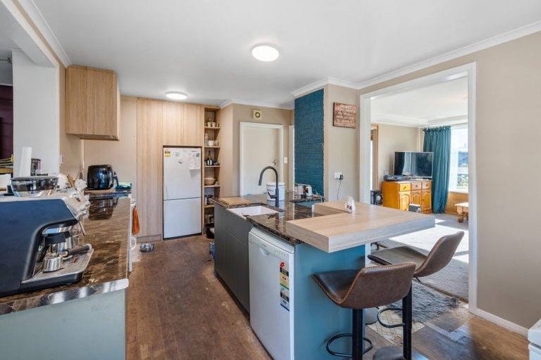 Photo of property in 12 Welles Street, Ranfurly, 9332