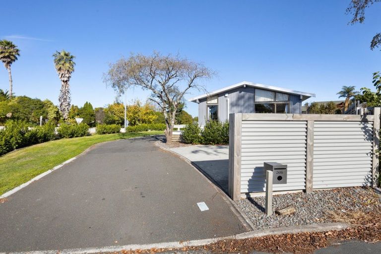 Photo of property in 205 Newcastle Road, Grandview Heights, Hamilton, 3200