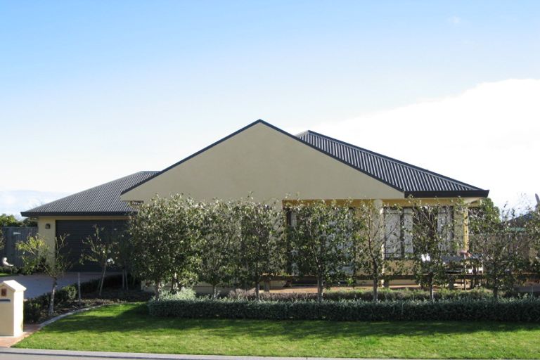 Photo of property in 8 Sebal Place, Havelock North, 4130