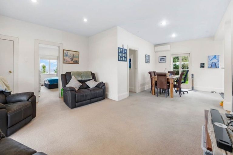 Photo of property in 49 Lonely Track Road, Fairview Heights, Auckland, 0632