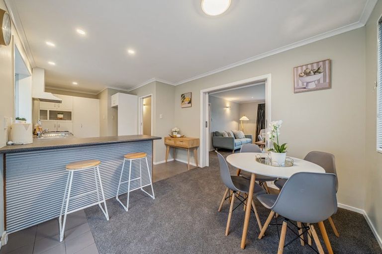 Photo of property in 44 Waipounamu Drive, Kelson, Lower Hutt, 5010